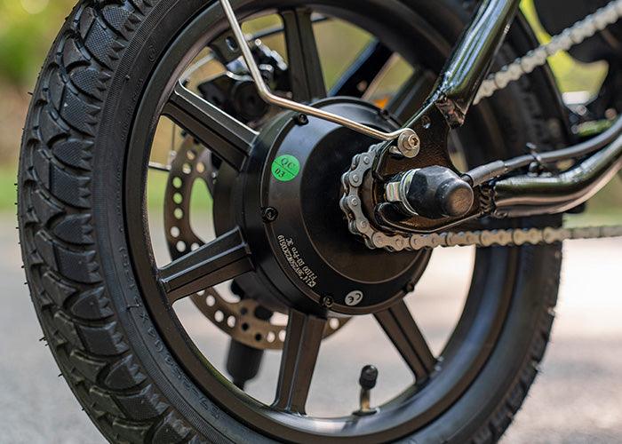 FIIDO D3 PRO Elektrofahrrad mit Schutzblech und Licht